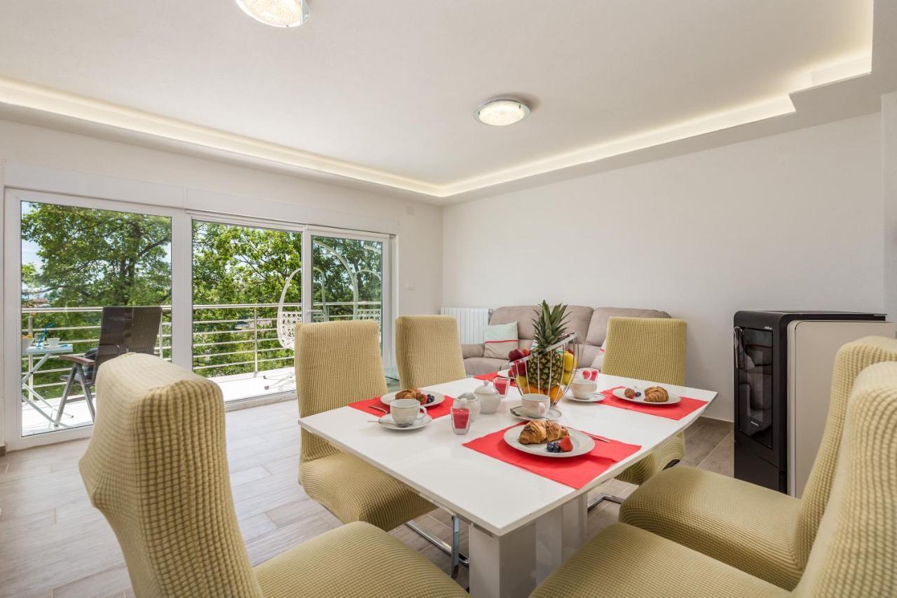 Villa Dragi With Pool, Sauna, & Whirlpool Опатия Экстерьер фото